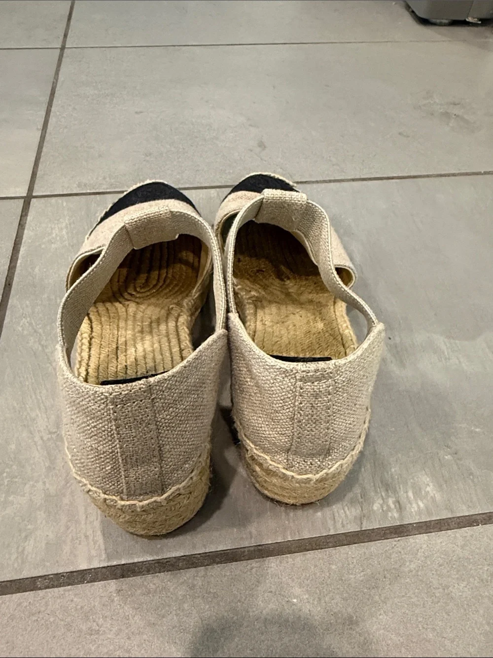 Tory Burch Beige Canvas Espadrille with Black Toe Cap and Jute Sole